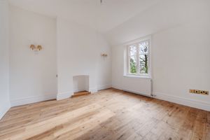 Photo 37- click for photo gallery